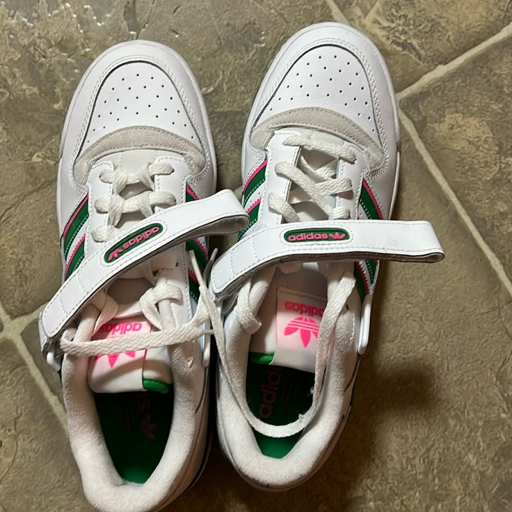 Adidas Forum Low-ladies, like new, worn twice